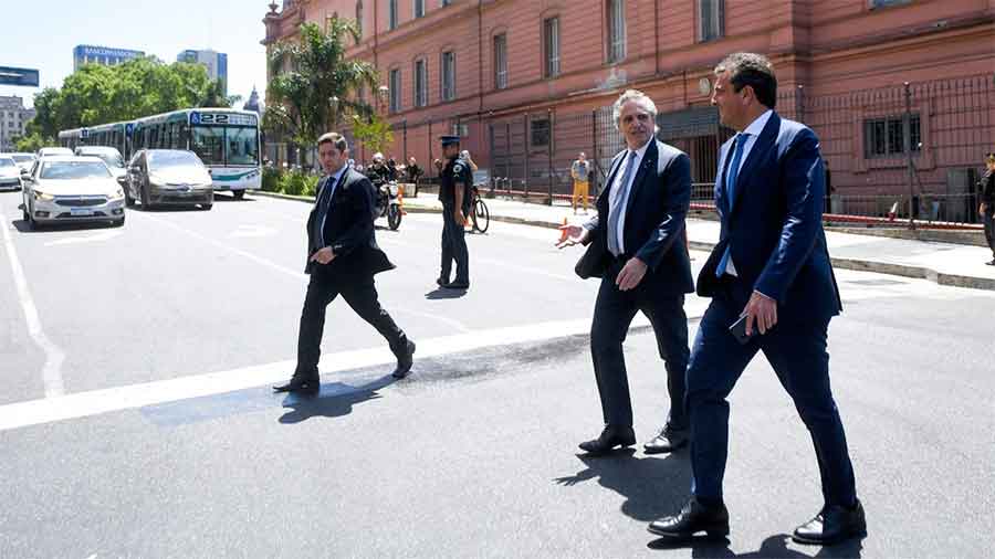 El Presidente almorzó con Massa y recorrió el Palacio de Hacienda