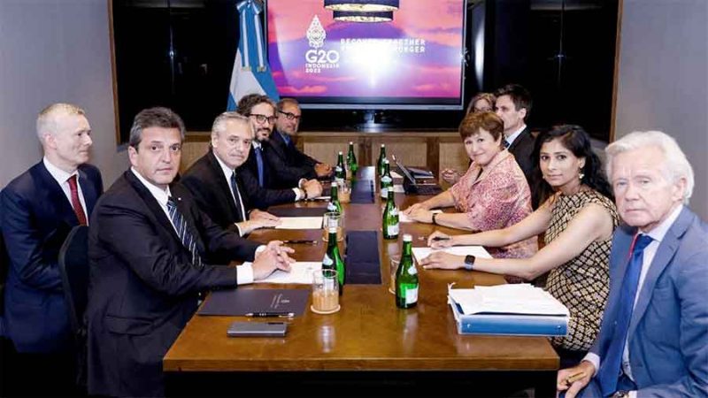 Fernández: “Logramos que el G20 mantenga el reclamo de los sobrecargos”