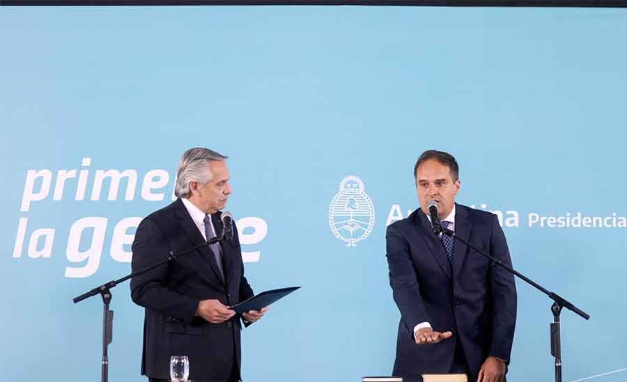 Fernández le tomó juramento a Maggiotti como ministro de Desarrollo Territorial y Hábitat