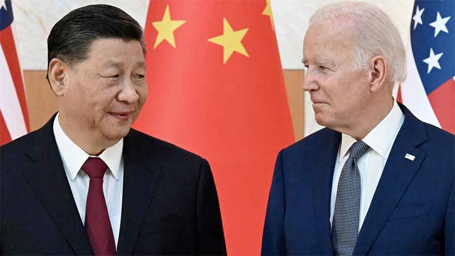 Xi y Biden se dieron la mano al reunirse en Bali y coincidieron en la necesidad de evitar un “conflicto”