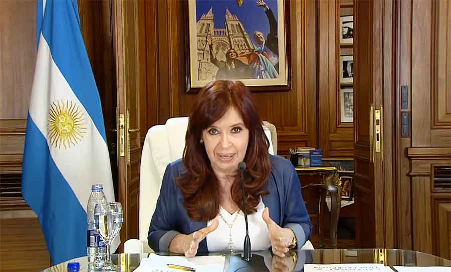 “Esto es un Estado paralelo y mafia Judicial”, afirmó Cristina Fernández, tras una condena inventada sin pruebas, por el aparato mafioso político, económico, mediático y judicial