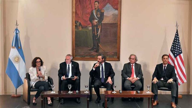 Foro Empresario Argentina-Estados Unidos: Cafiero afirmó que Argentina debe insertarse “agregando valor” en las cadenas globales