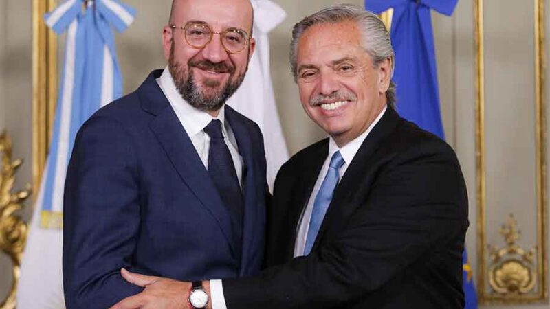 Alberto Fernández coincidió con titular del Consejo Europeo en “fortalecer” vínculos