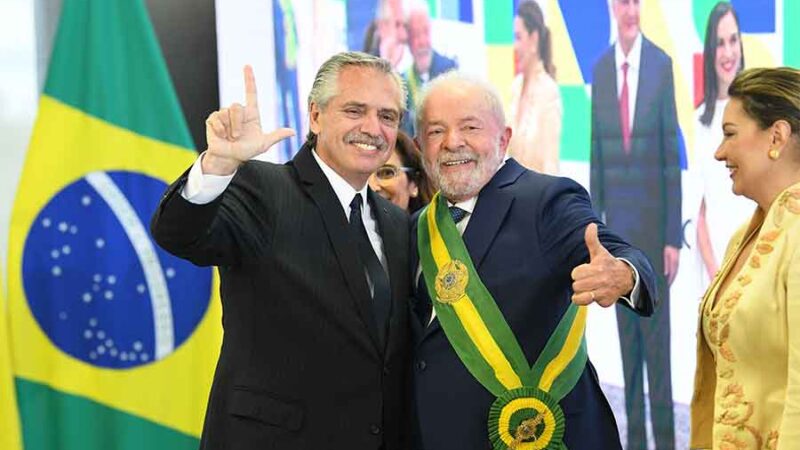 Alberto Fernández repudió el “intento de golpe de Estado” en Brasil y se solidarizó con Lula