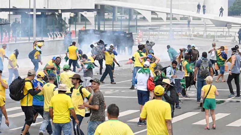 El arco político argentino repudió los intentos golpistas del “bolsonarismo” en Brasil