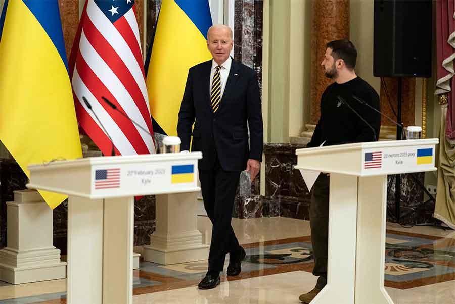 Biden visita Ucrania antes del aniversario de la invasión rusa: “Un año después, Kiev resiste”