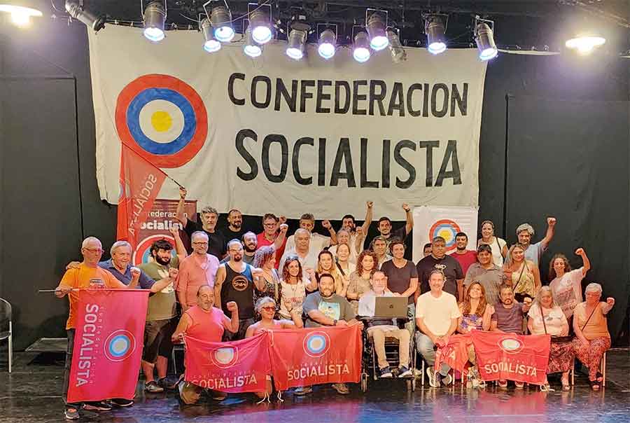 Jorge Rivas encabezó un encuentro de la Confederación Socialista en Mar del Plata
