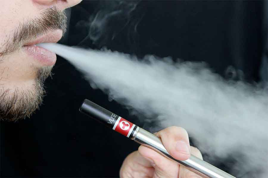 Salud limita los “Productos de Tabaco Calentado” y promueve la cesación tabáquica en la población