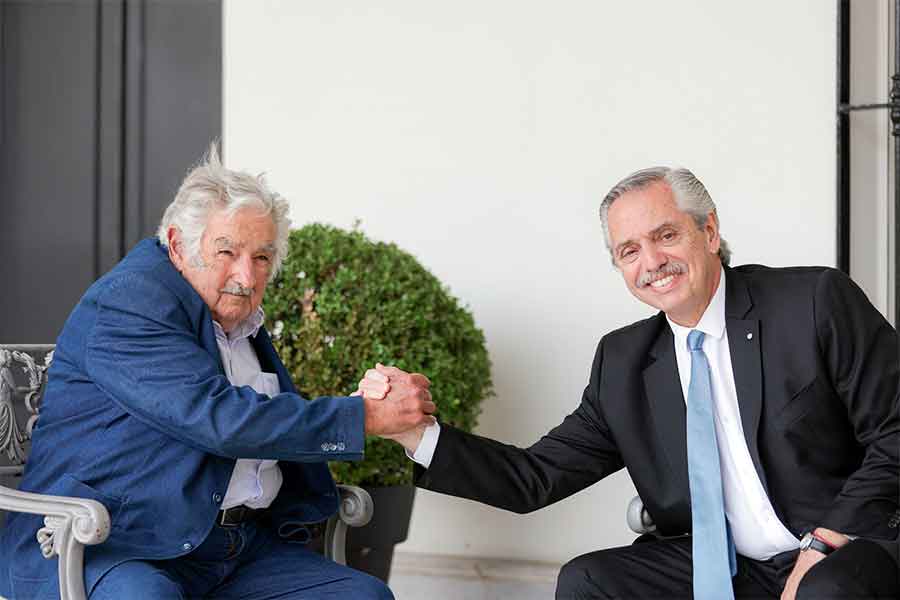 Fernández recibió en Olivos al expresidente uruguayo José Mujica