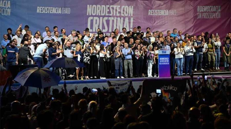 El kirchnerismo hizo un plenario en Chaco y prometió “más acciones” a favor de Cristina Fernández