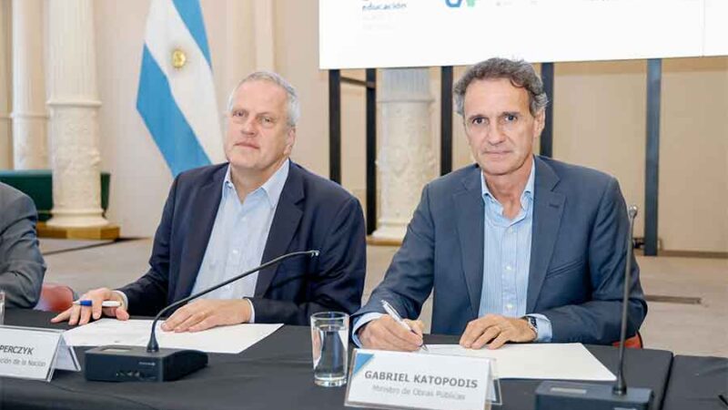 Katopodis y Perczyk firmaron convenios para obras en 10 universidades del país