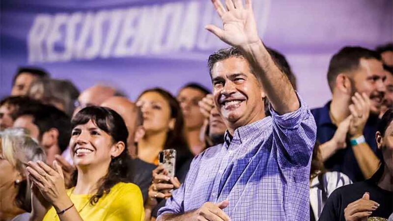 Jorge Capitanich confirmó su candidatura a Gobernador de Chaco, acompañado por la actual Vicegobernadora