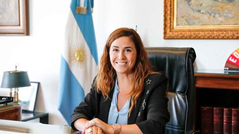 María Jimena López: “Sergio Massa no se va a ir, no va a dejar a la deriva al país”