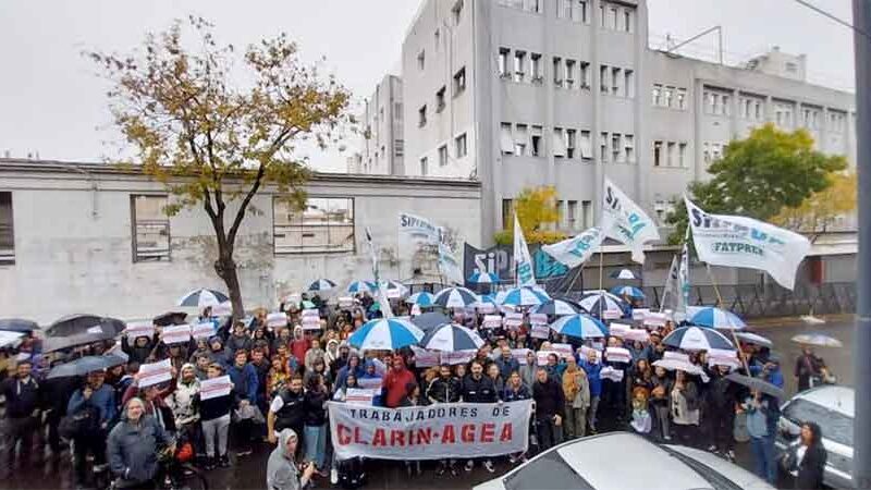 Trabajadores de Clarín denuncian que la empresa “se niega a acatar la conciliación obligatoria”