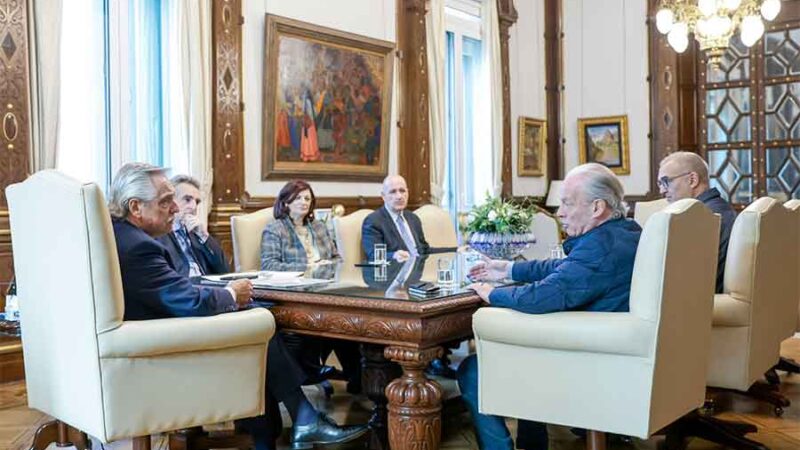 Fernández anunció acuerdo salarial para estatales: 33% acumulado para junio-agosto