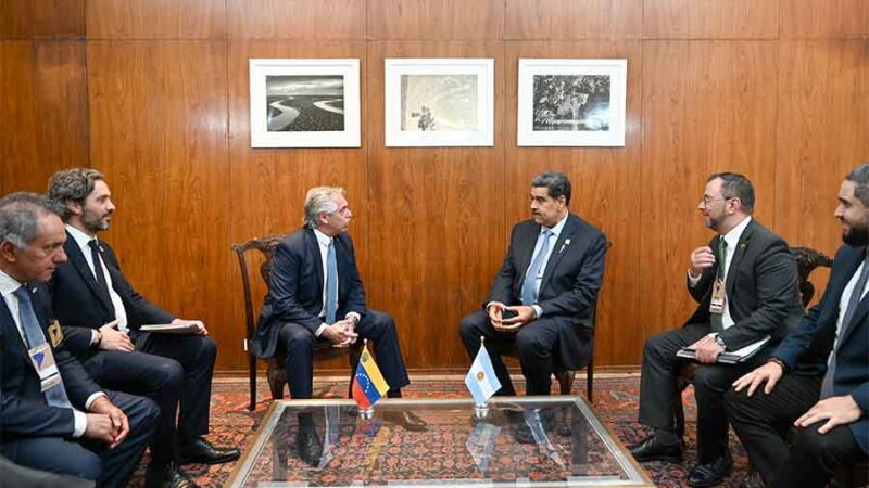 El presidente se reunió con Nicolás Maduro y le pidió que Venezuela vuelva a los organismos y foros internacionales