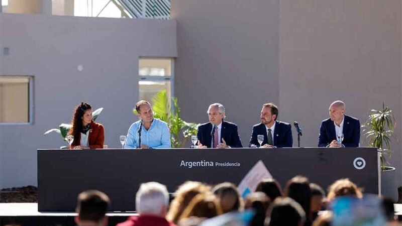 Alberto Fernández: “Para nosotros la prioridad central es que cada familia tenga un techo y una vivienda digna”