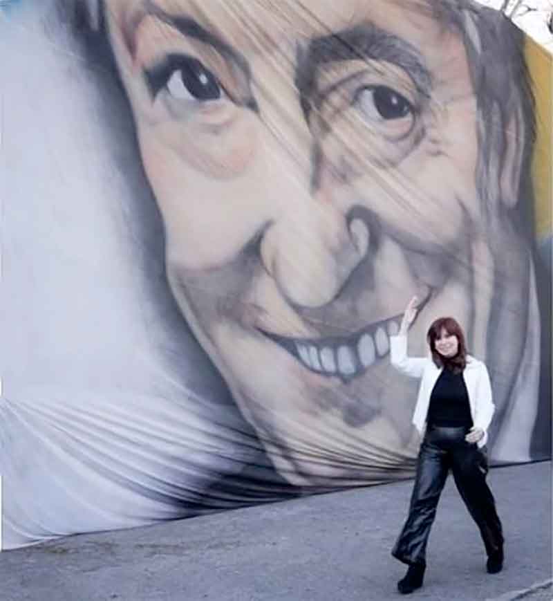 “Imitemos el ejemplo”, convocó la vicepresidente a marchar a 20 años de la asunción de Kirchner