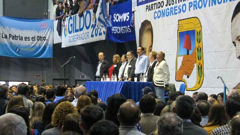 El PJ formoseño consagró la formula Insfrán-Solís para las elecciones del 25 de junio