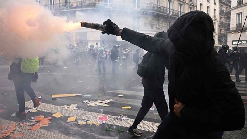 Incidentes y detenciones en masivas marchas de 1 de mayo en Francia contra la reforma jubilatoria