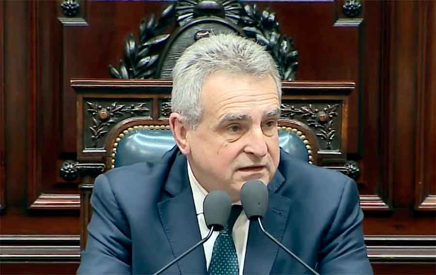 Agustín Rossi defendió en Diputados la política de empleo y cuestionó el endeudamiento del Gobierno de JxC