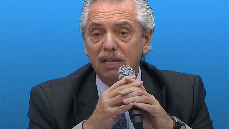 Alberto Fernández: “No podemos exigirles a los jóvenes que sufran el desarraigo para poder estudiar”
