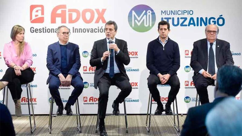 “Vamos a ganar las elecciones y el año que viene Argentina va a crecer”, dijo Massa en Ituzaingó