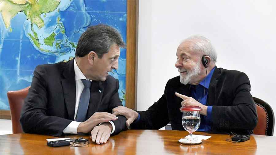 Yuanes, Brics y comercio bilateral: En su visita a Brasil, Massa se reunió con Lula con una agenda abultada