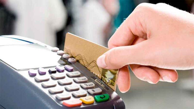 Reintegro de hasta $18.000 en compras con tarjeta de débito: a quiénes corresponde y cómo acceder