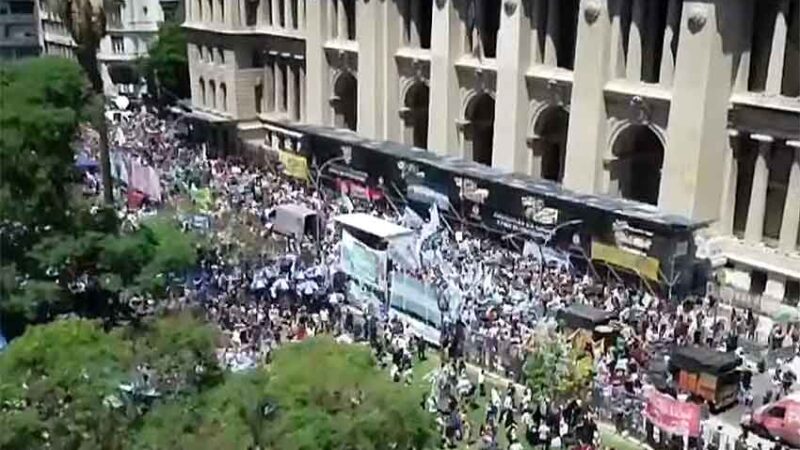 Labor peronista adhiere y acompaña la marcha convocada por la CGT contra el DNU del gobierno: “El pueblo no votó que avasallen sus derechos”