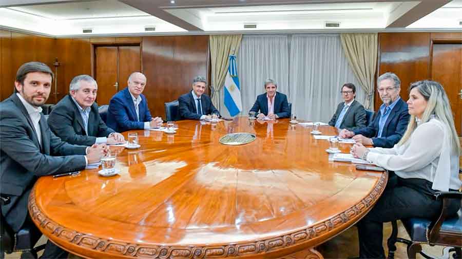 Luis Caputo dialogó con Jorge Macri por la deuda que la Nación mantiene con CABA