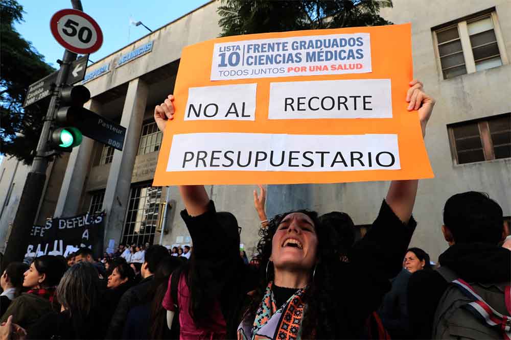 La Ciudad de Buenos Aires garantizó la seguridad en la Marcha Federal Universitaria contra el ajuste de Milei